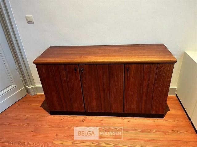 Houten kast - afbeelding 1 van  4