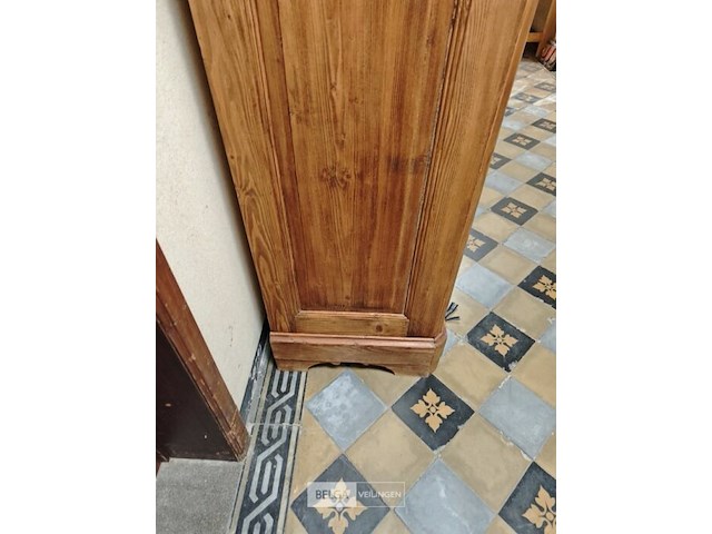 Houten kast - afbeelding 4 van  7