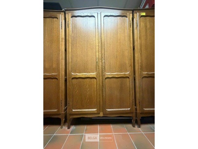 Houten kast - afbeelding 1 van  2