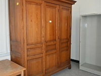 Houten kast - afbeelding 1 van  5