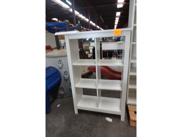 Houten kast - afbeelding 1 van  2