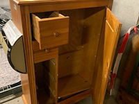 Houten kastje - afbeelding 2 van  2