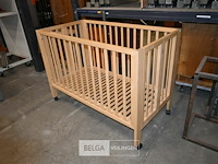 Houten kinderbed - afbeelding 1 van  4