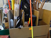 Houten kist met diverse spelen - afbeelding 8 van  12