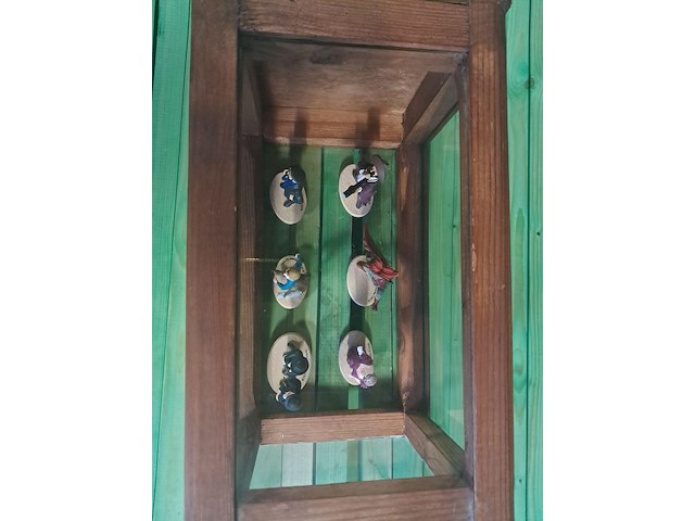 Houten kist met kuifje figuren verzamelobject l 335 mm b200 mm h 200 mm - afbeelding 4 van  7