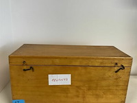 Houten kistje met alcoholmeter/hydrometer - afbeelding 1 van  3