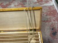 Houten kistje met alcoholmeter/hydrometer - afbeelding 2 van  3