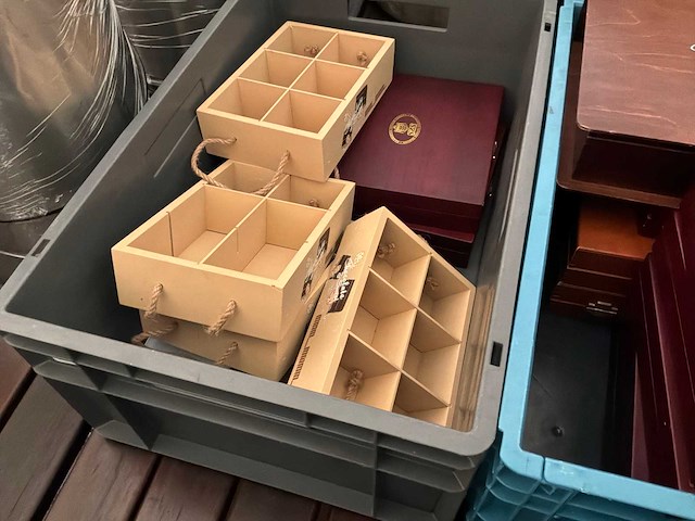 Houten kistjes voor chocolade en pralines - afbeelding 4 van  4