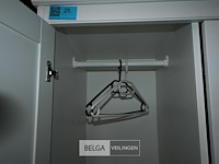 Houten kleerkast met spiegel - afbeelding 4 van  6