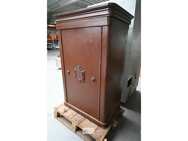 Houten kluis - afbeelding 2 van  2