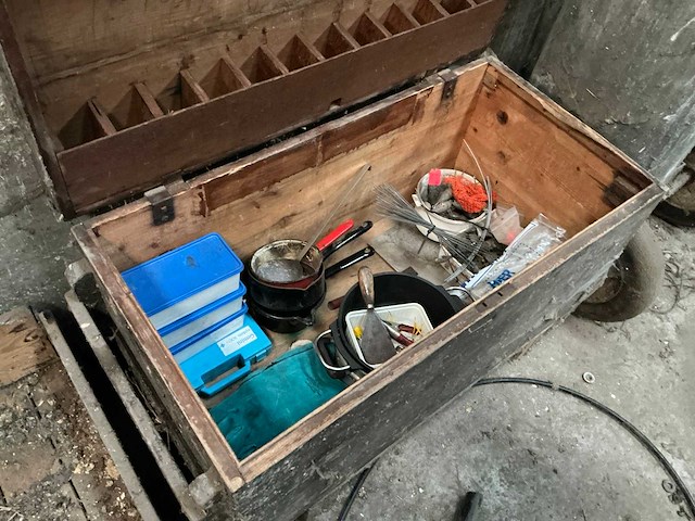 Houten koffer - afbeelding 4 van  4