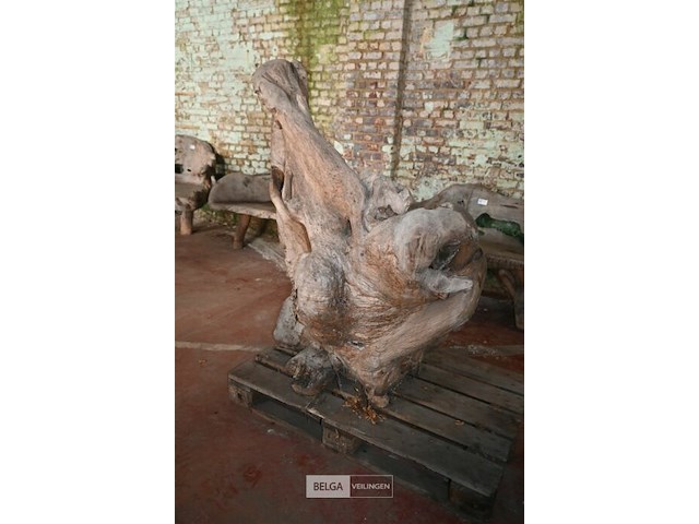 Houten kunstwerk / stoel - afbeelding 3 van  5