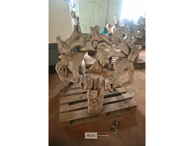 Houten kunstwerk / stoel - afbeelding 2 van  5