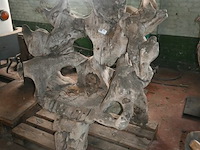 Houten kunstwerk / stoel - afbeelding 1 van  5