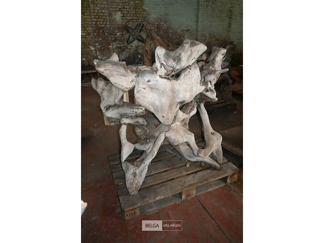 Houten kunstwerk / stoel - afbeelding 4 van  5