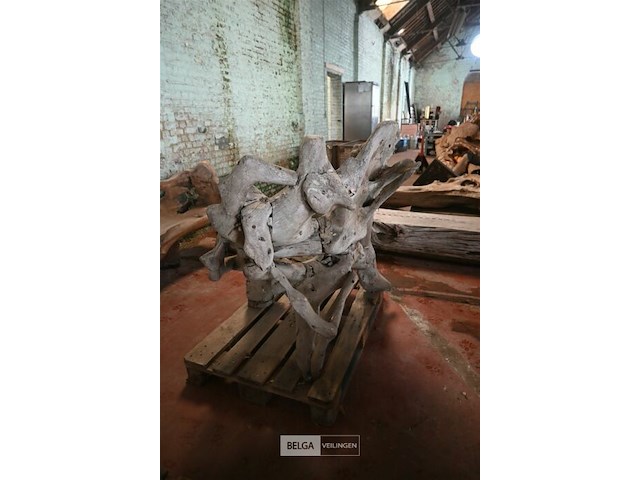 Houten kunstwerk / zitbank - afbeelding 4 van  5
