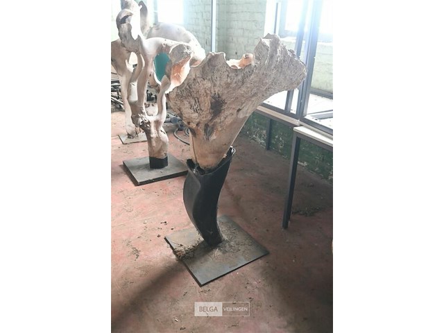 Houten kunstwerk - afbeelding 1 van  4