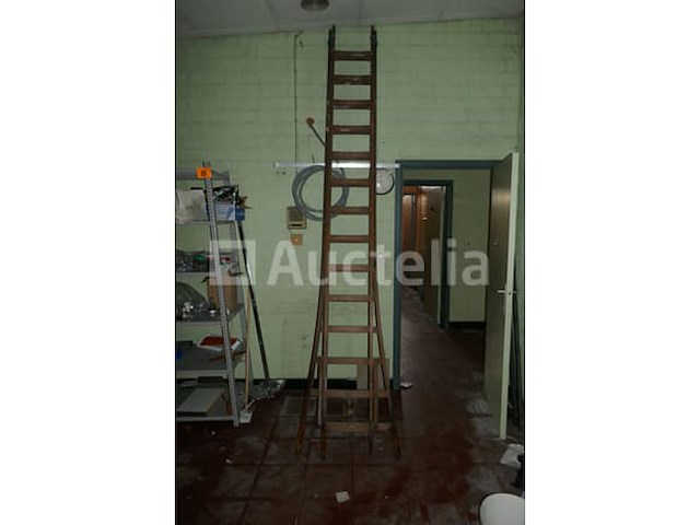 Houten ladder - afbeelding 2 van  3