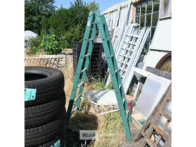 Houten ladders - afbeelding 1 van  2