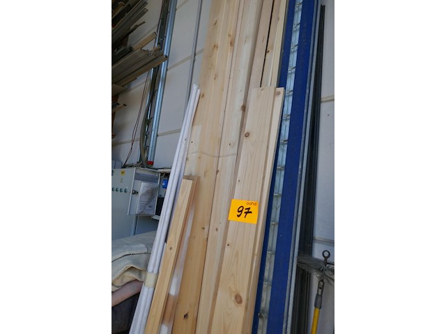 Houten latten - afbeelding 3 van  3