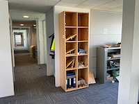 Houten locker-/opbergkast - afbeelding 1 van  6