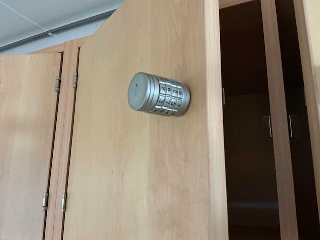 Houten locker-/opbergkast - afbeelding 5 van  5