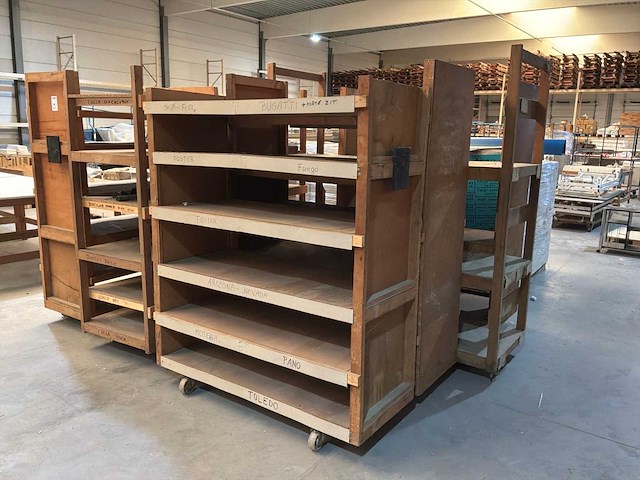 Houten magazijnkar (6x) - afbeelding 1 van  2
