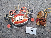 Houten masker - afbeelding 1 van  1
