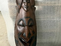 Houten masker - afbeelding 1 van  1