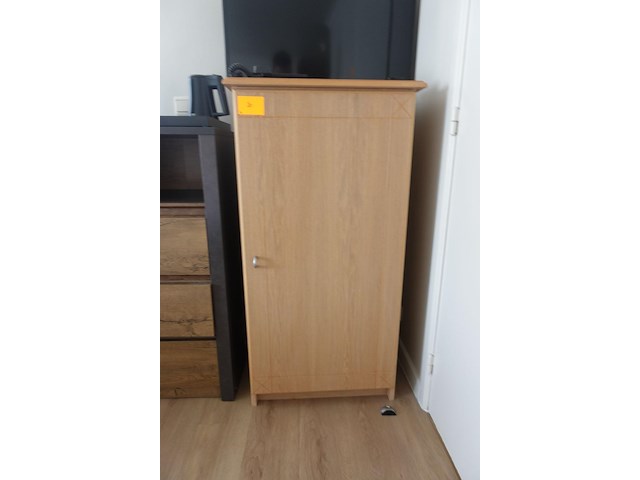 Houten meubels - afbeelding 1 van  4