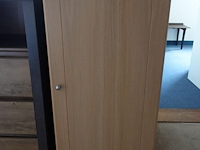 Houten meubels - afbeelding 3 van  6