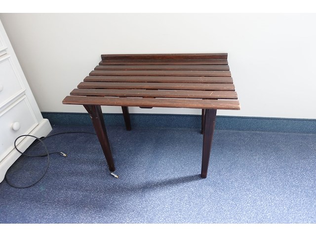 Houten meubels - afbeelding 2 van  4
