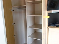 Houten meubels - afbeelding 2 van  5