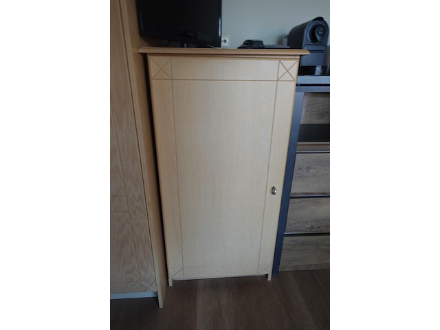 Houten meubels - afbeelding 3 van  5