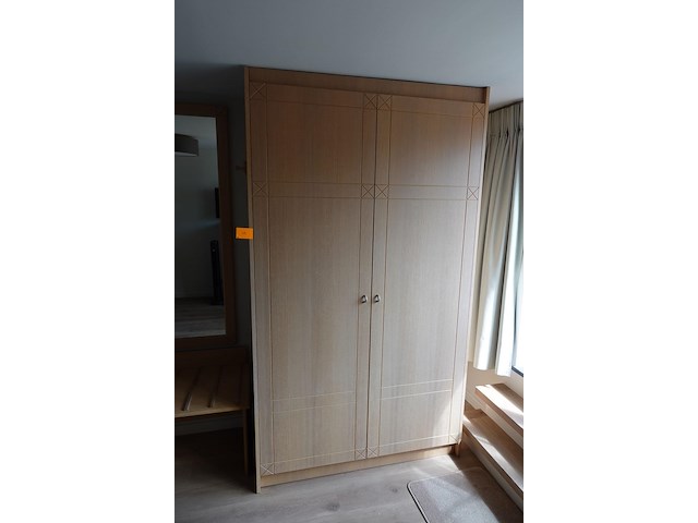 Houten meubels - afbeelding 1 van  5
