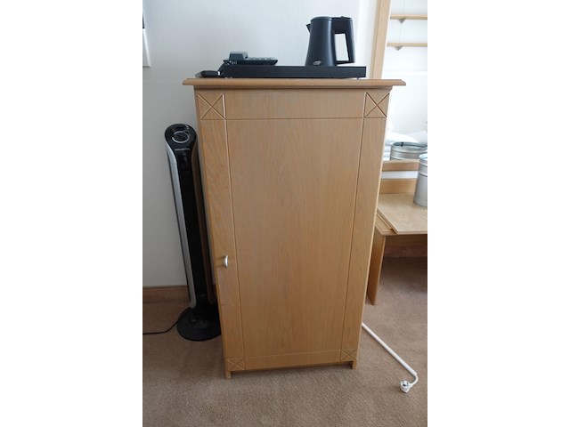 Houten meubels - afbeelding 1 van  3