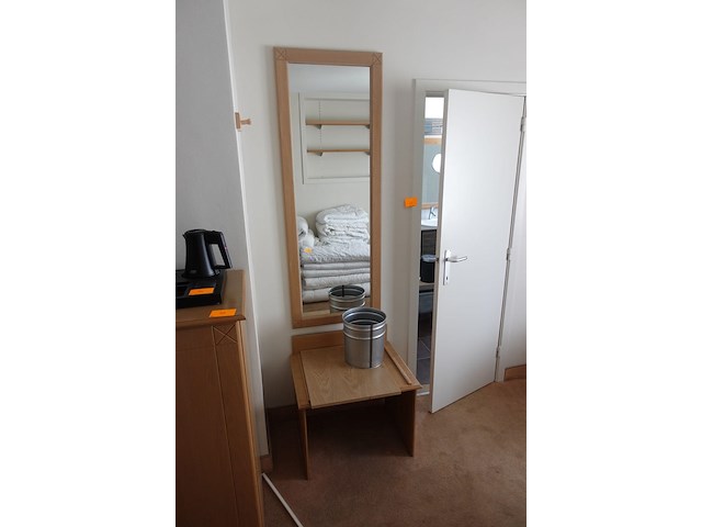 Houten meubels - afbeelding 2 van  3