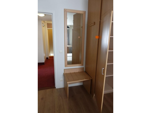 Houten meubels - afbeelding 3 van  4