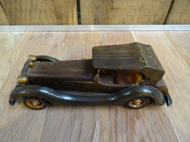 Houten miniatuur auto - afbeelding 2 van  4