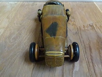 Houten miniatuur auto - afbeelding 4 van  5
