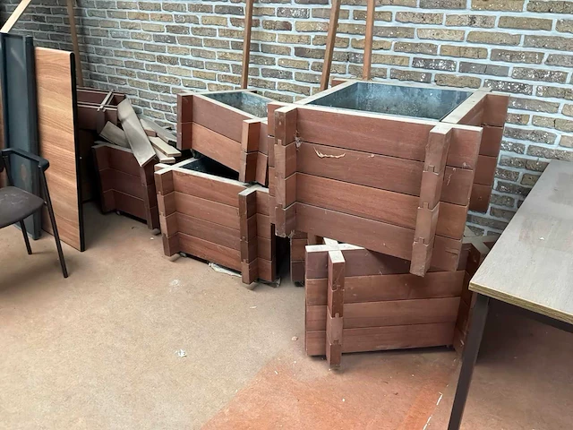 Houten mobiele bloembak (8x) - afbeelding 2 van  4