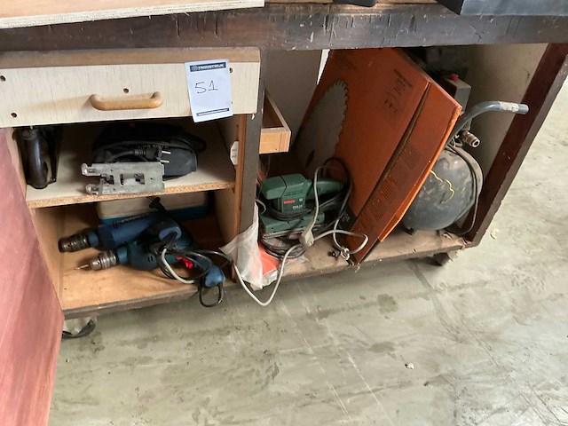 Houten mobiele werkbank - afbeelding 4 van  4