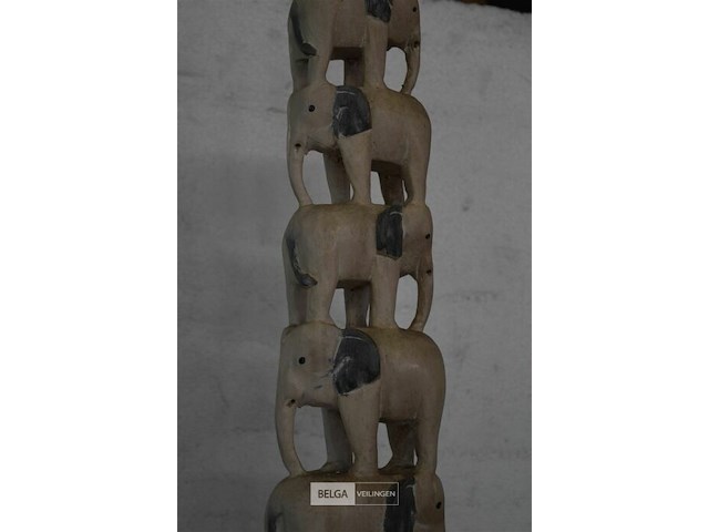 Houten olie lamp beeldje - afbeelding 3 van  4