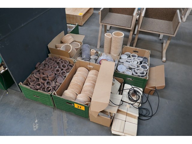 Houten onderdelen voor armaturen - afbeelding 1 van  10