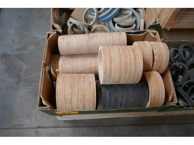 Houten onderdelen voor armaturen - afbeelding 7 van  10