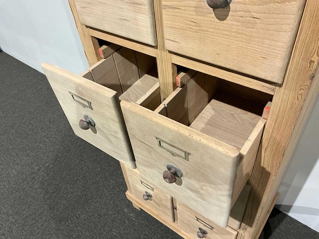 Houten opbergkast - afbeelding 3 van  3