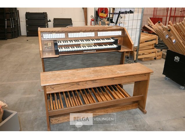 Houten orgel - afbeelding 1 van  8