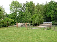 Houten paardenomheining - afbeelding 2 van  10