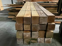 Houten palen - lummen