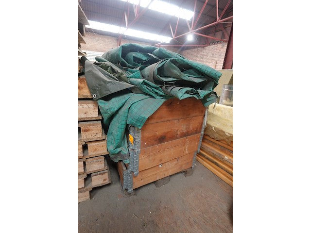 Houten palletbak afdekzeilen - afbeelding 1 van  2